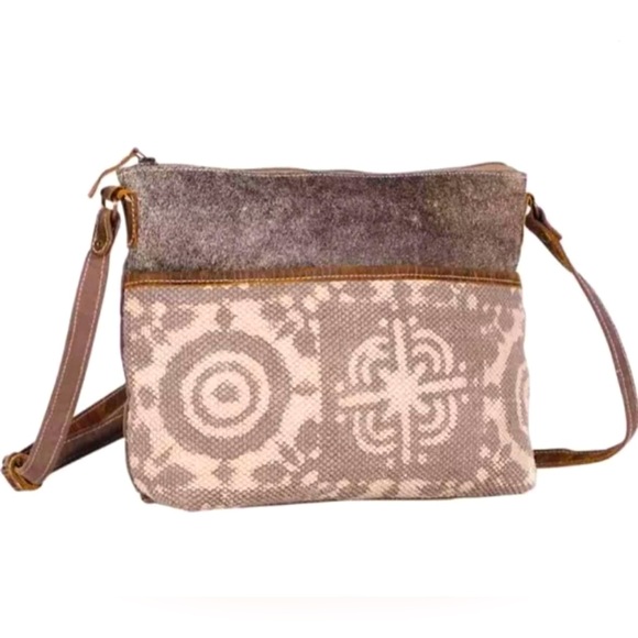 Myra Trendy Crossbody Purse NEW